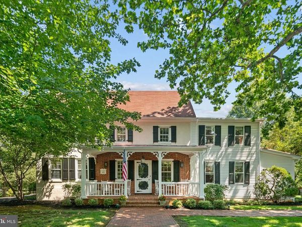 801 COX ROAD, MOORESTOWN, NJ 08057