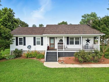 1348 Salem Road, Spout Spring, VA 24593