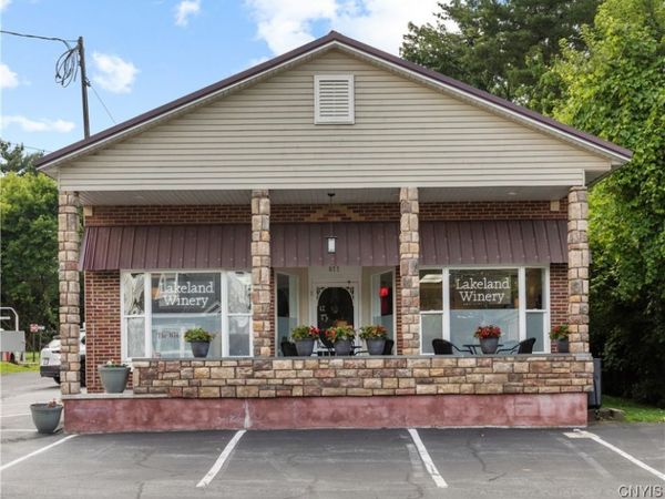 877 State Fair Boulevard, Syracuse, NY 13209