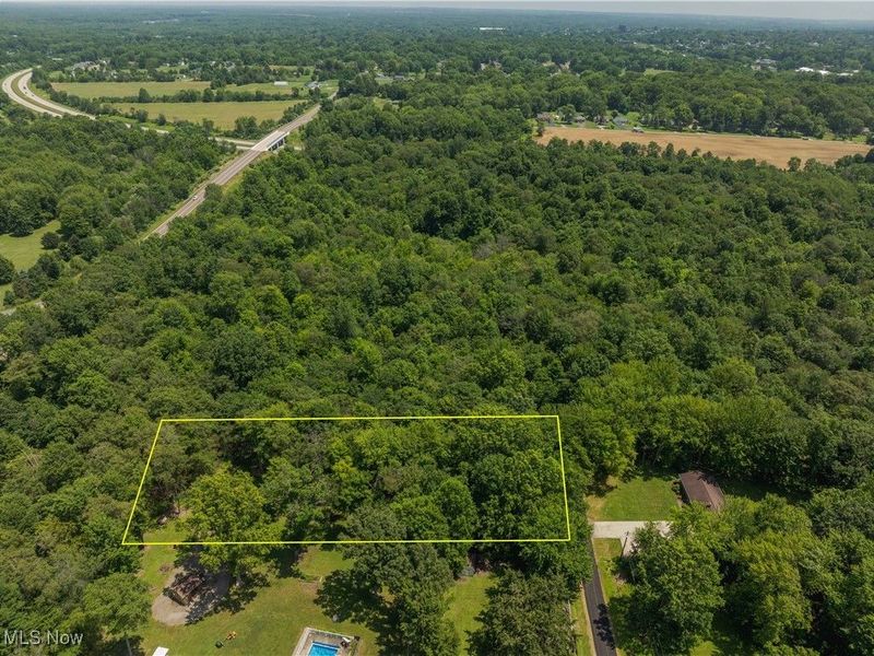 Meadow Street NE, Alliance, OH 44601 Photo 3