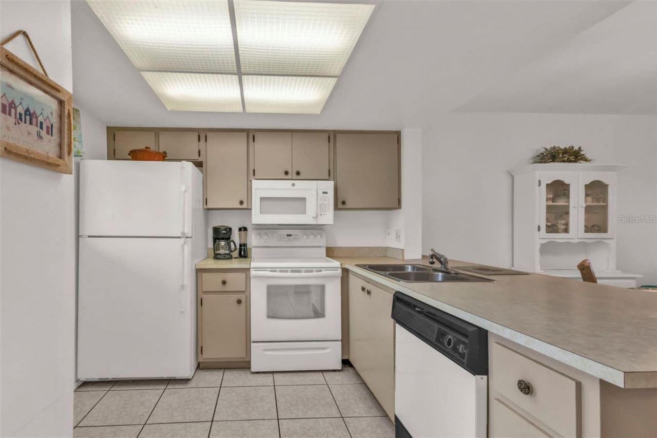 25225 Rampart Boulevard, Unit 1606, Punta Gorda, FL 33983 Photo