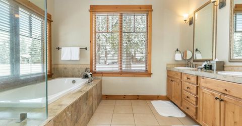 12202 Lookout Loop, Truckee, CA 96160 Photo