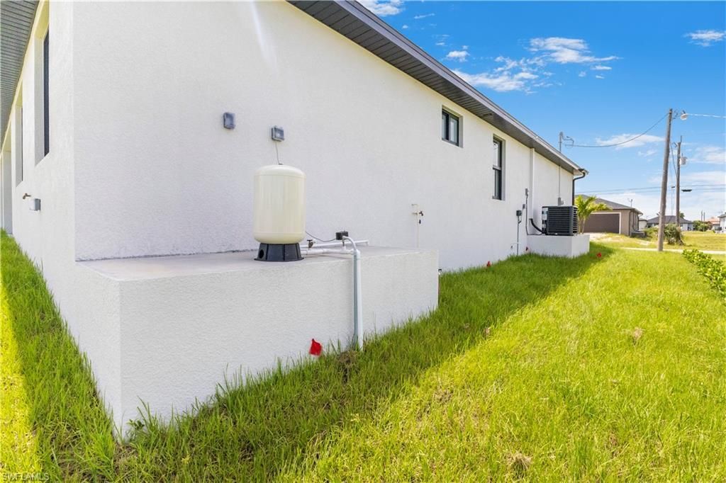 4114 NW 24th Ter, Cape Coral, FL 33993 Photo