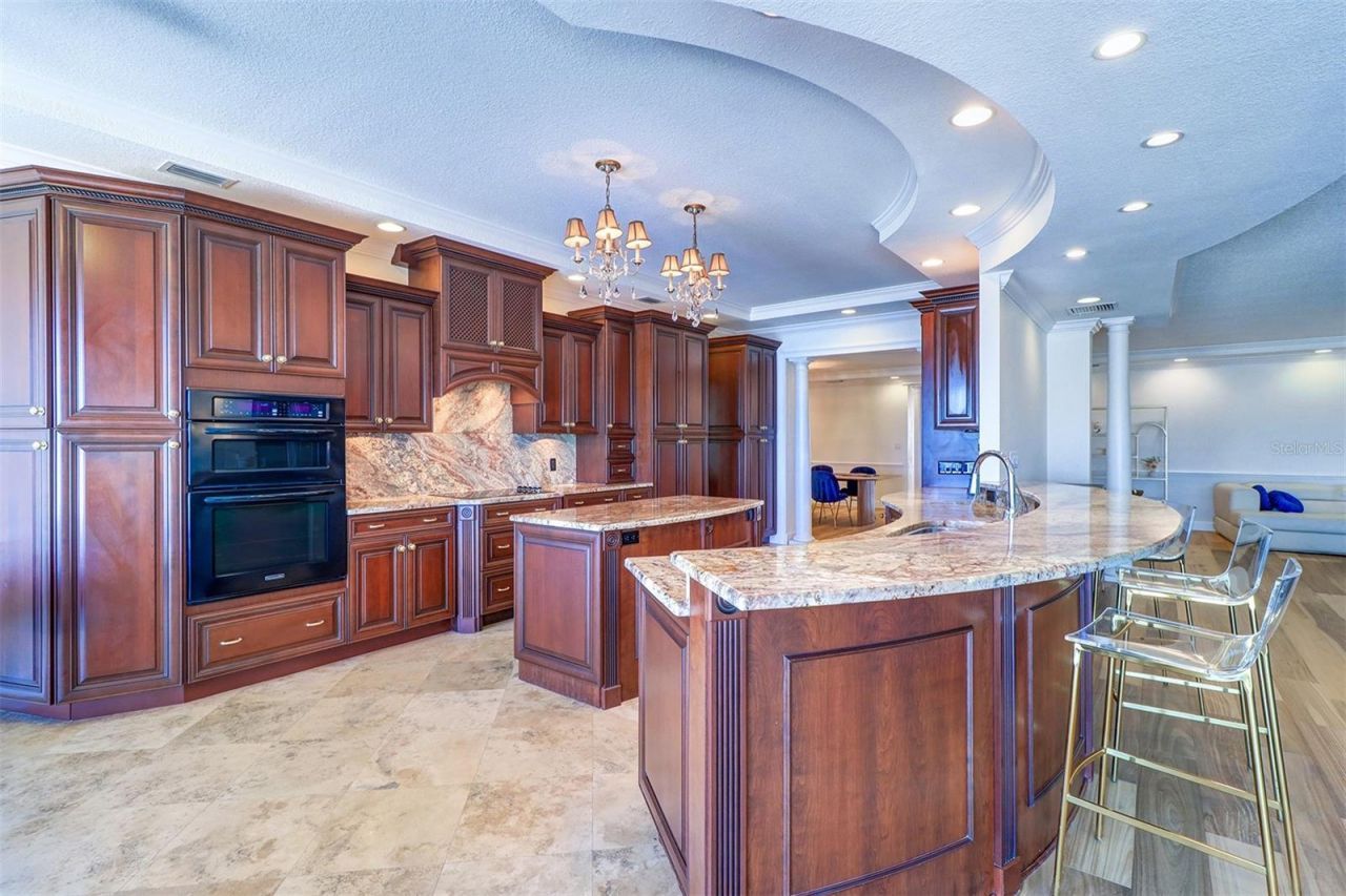 8286 30th Avenue N, Saint Petersburg, FL 33710 Photo