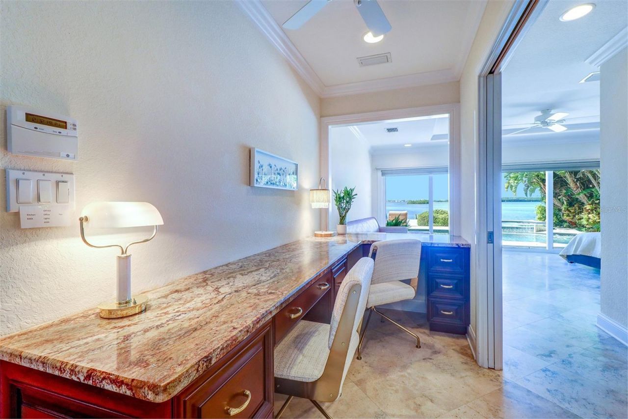 8286 30th Avenue N, Saint Petersburg, FL 33710 Photo