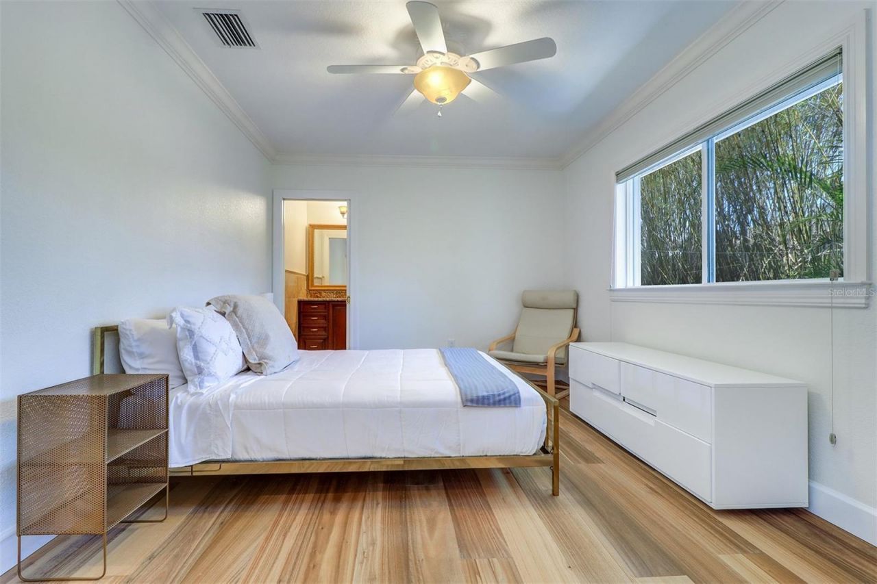 8286 30th Avenue N, Saint Petersburg, FL 33710 Photo