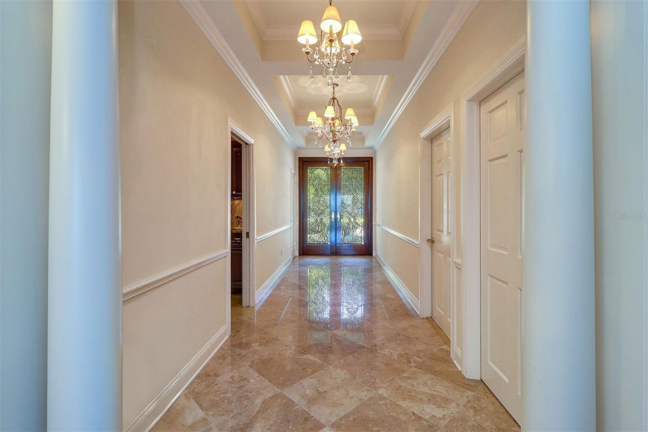 8286 30th Avenue N, Saint Petersburg, FL 33710 Photo