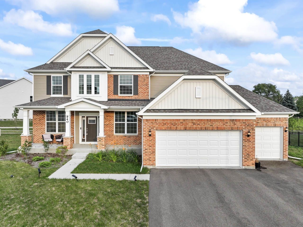 940 Treeline Drive, Algonquin, IL 60102 Main Photo