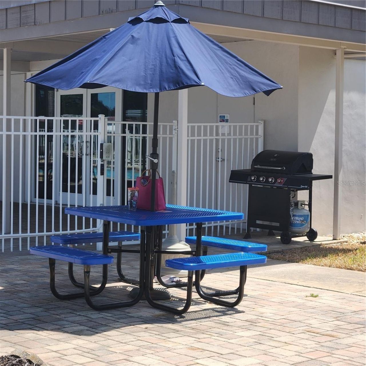 209 Seagull Drive, Tarpon Springs, FL 34689 Photo