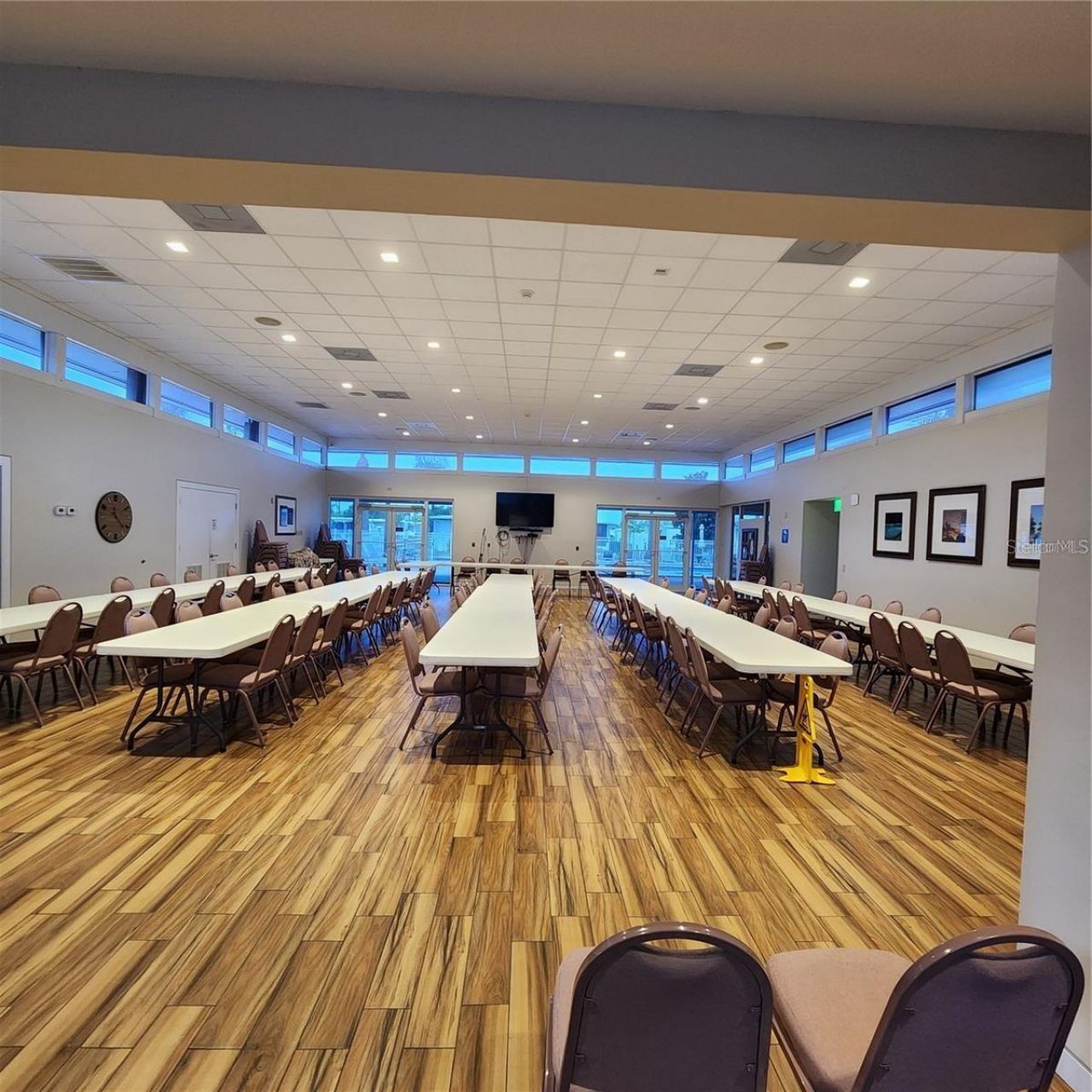 209 Seagull Drive, Tarpon Springs, FL 34689 Photo