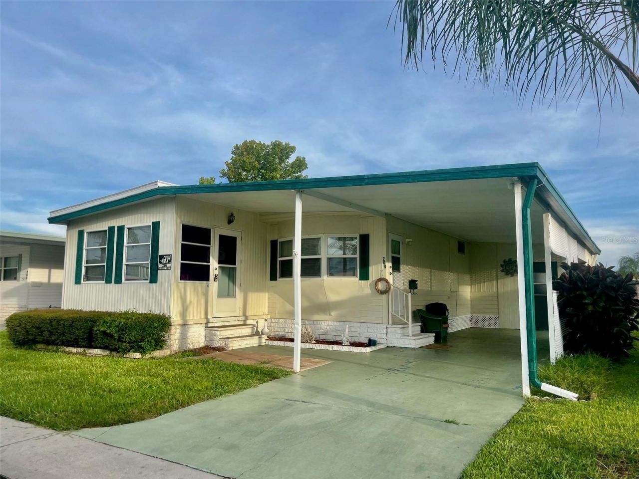 209 Seagull Drive, Tarpon Springs, FL 34689 Photo