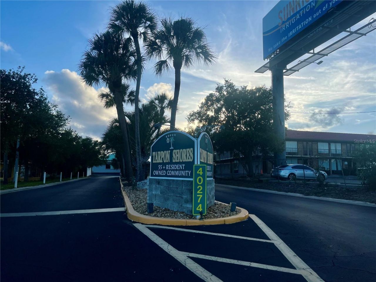 209 Seagull Drive, Tarpon Springs, FL 34689 Photo