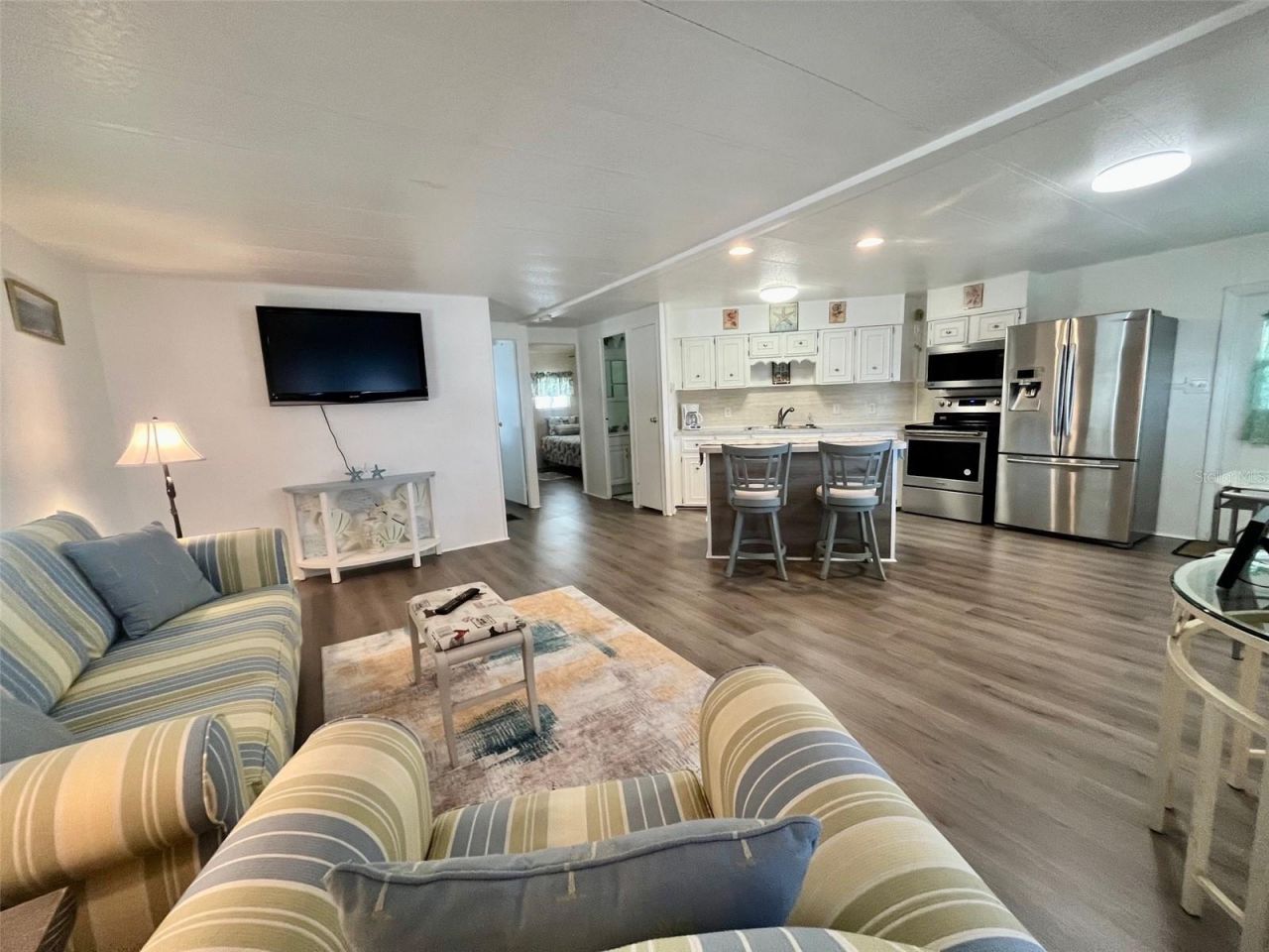 209 Seagull Drive, Tarpon Springs, FL 34689 Photo