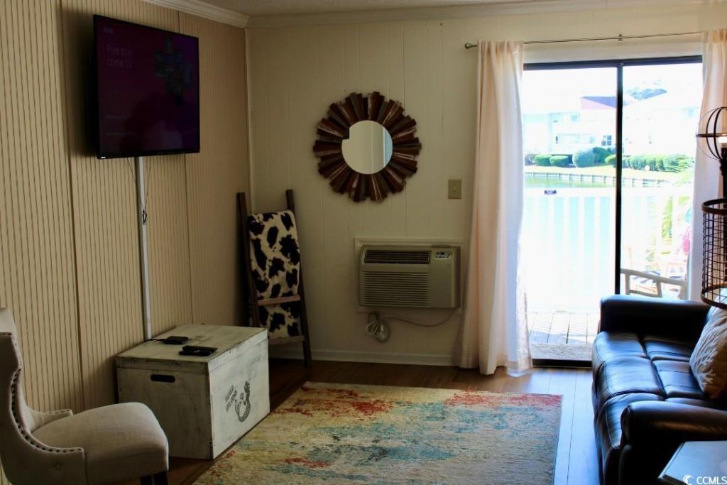 1919 Spring St. Photo 17