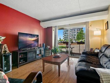 75 S REYNOLDS STREET, Unit 101, ALEXANDRIA, VA 22304