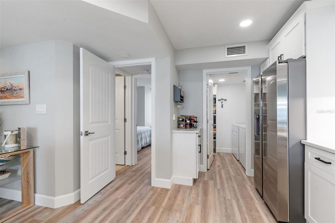 5151 Isla Key Boulevard S, Unit 220, Saint Petersburg, FL 33715 Photo