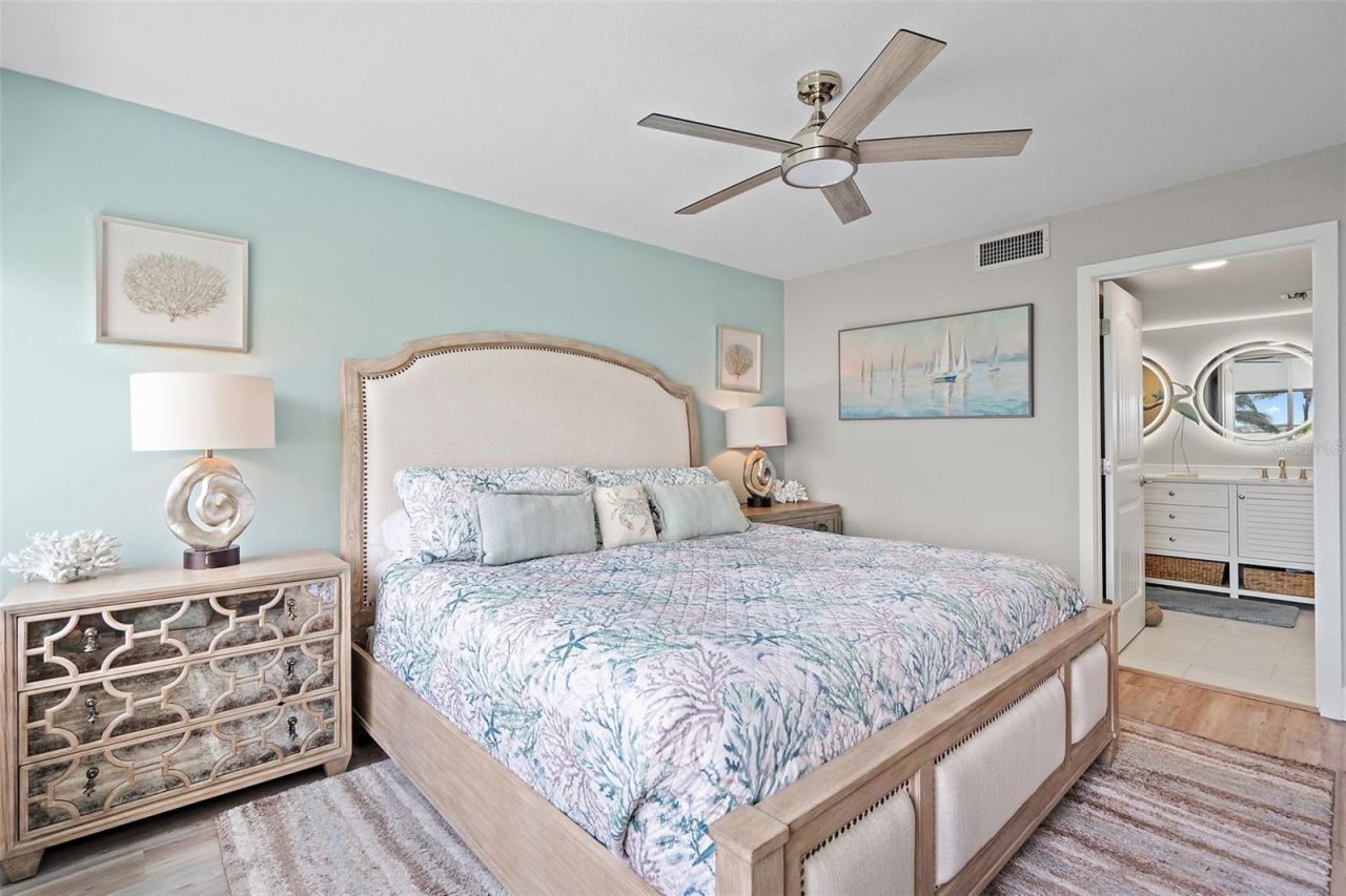 5151 Isla Key Boulevard S, Unit 220, Saint Petersburg, FL 33715 Photo