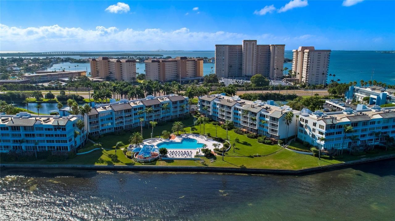 5151 Isla Key Boulevard S, Unit 220, Saint Petersburg, FL 33715 Photo