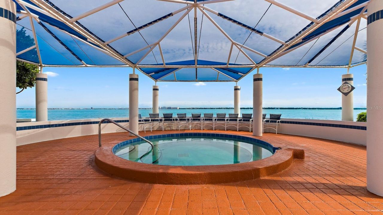 5151 Isla Key Boulevard S, Unit 220, Saint Petersburg, FL 33715 Photo