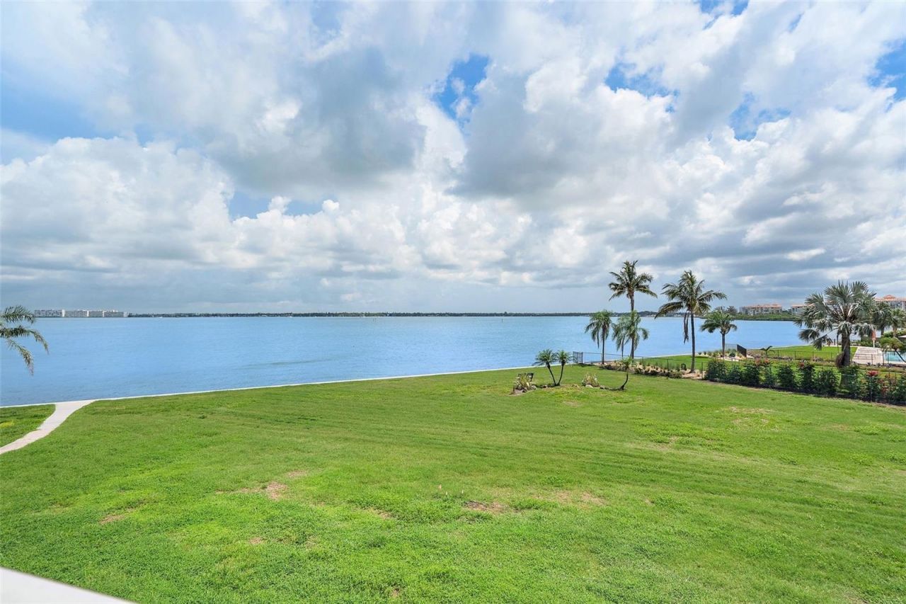 5151 Isla Key Boulevard S, Unit 220, Saint Petersburg, FL 33715 Photo