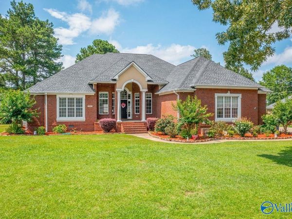 386 Wilson Circle, Gadsden, AL 35901