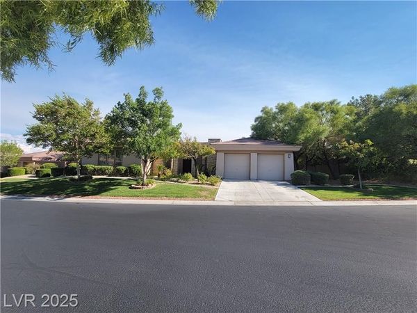 51 Panorama Crest Avenue, Las Vegas, NV 89135