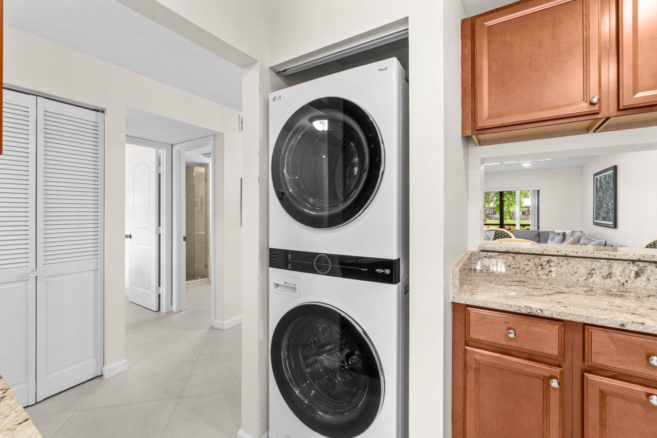 31 Stratford Lane, Unit C, Boynton Beach, FL 33436 Photo