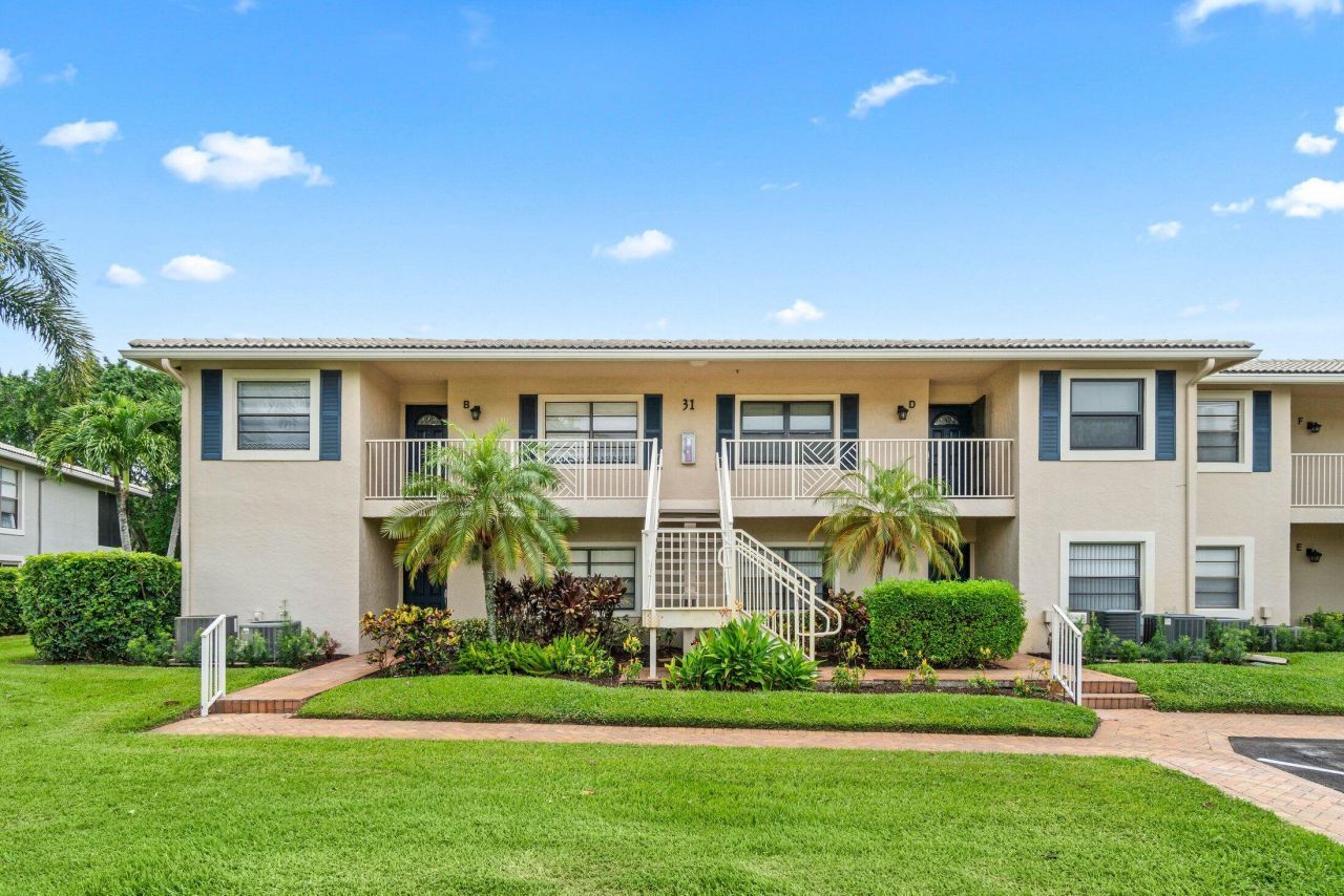 31 Stratford Lane, Unit C, Boynton Beach, FL 33436 Photo