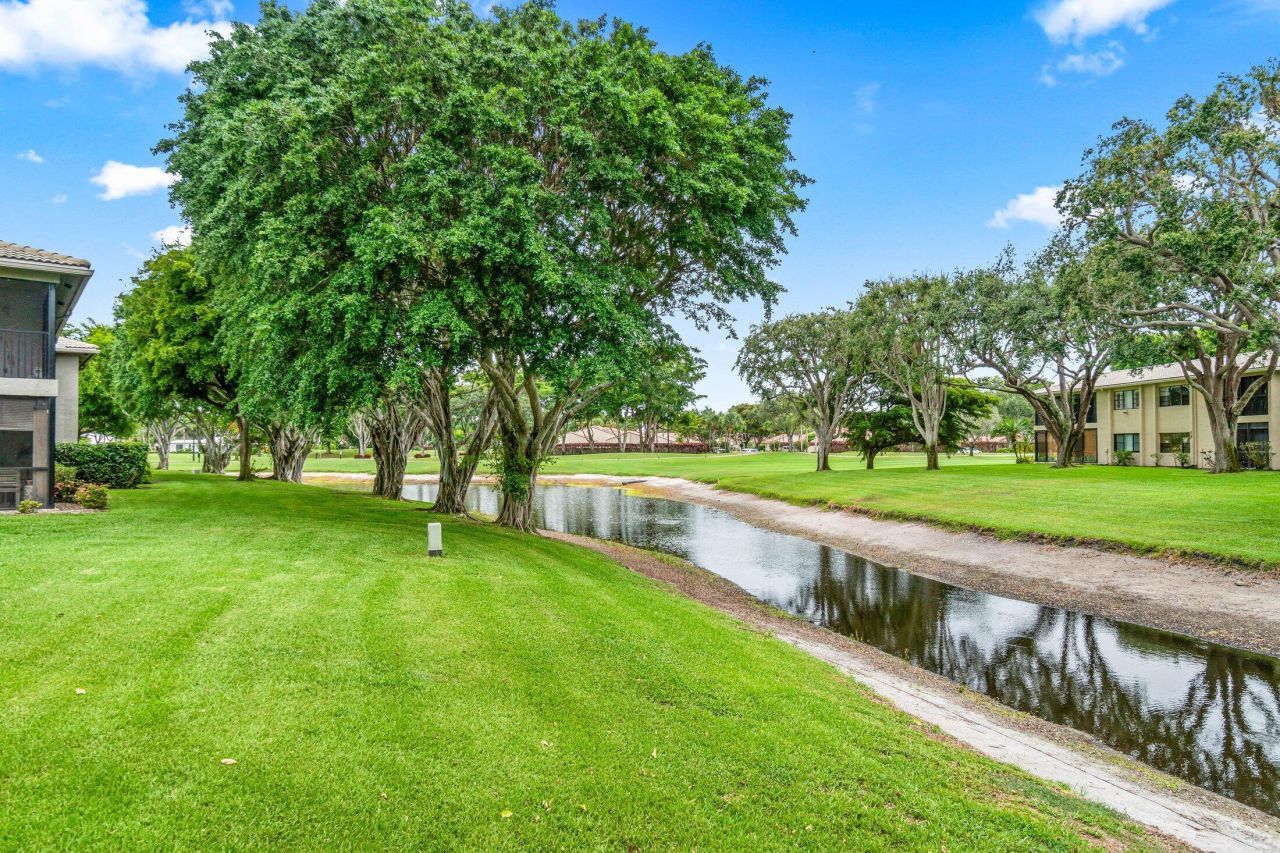 31 Stratford Lane, Unit C, Boynton Beach, FL 33436 Photo