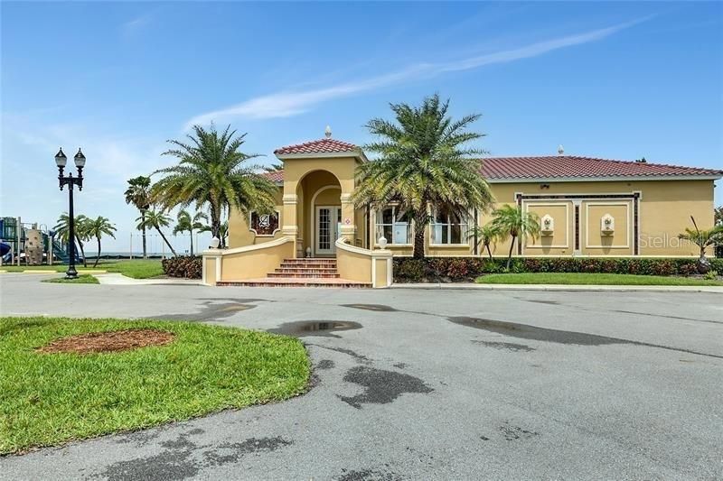 6451 Rubia Circle, Apollo Beach, FL 33572 Photo