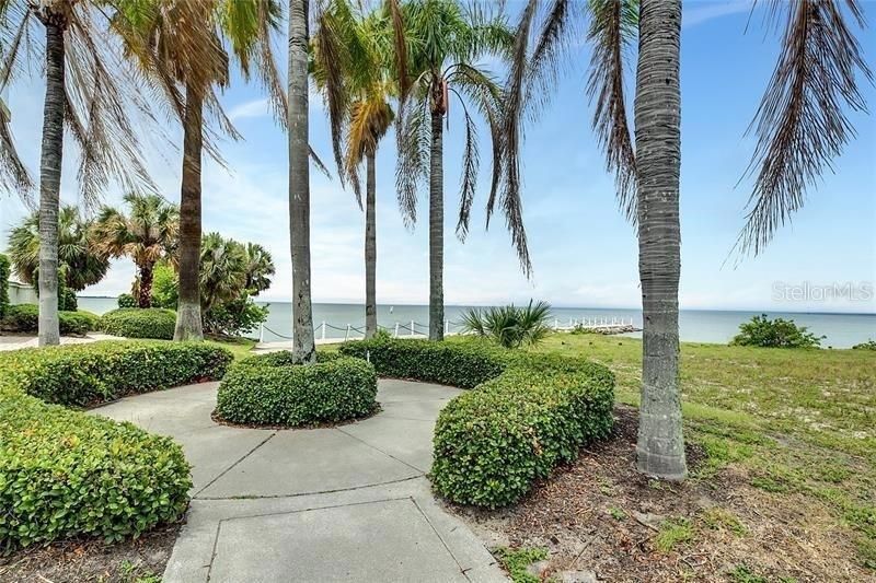 6451 Rubia Circle, Apollo Beach, FL 33572 Photo
