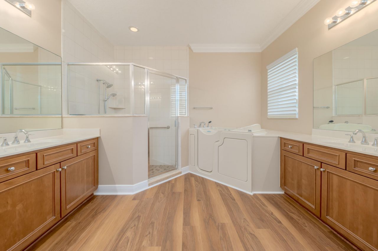 7422 SE Belle Maison Drive, Stuart, FL 34997 Photo