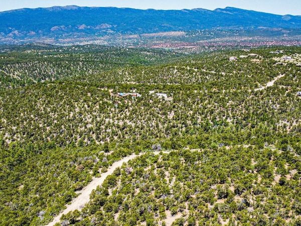 188 Five Hls Drive, Tijeras, NM 87059