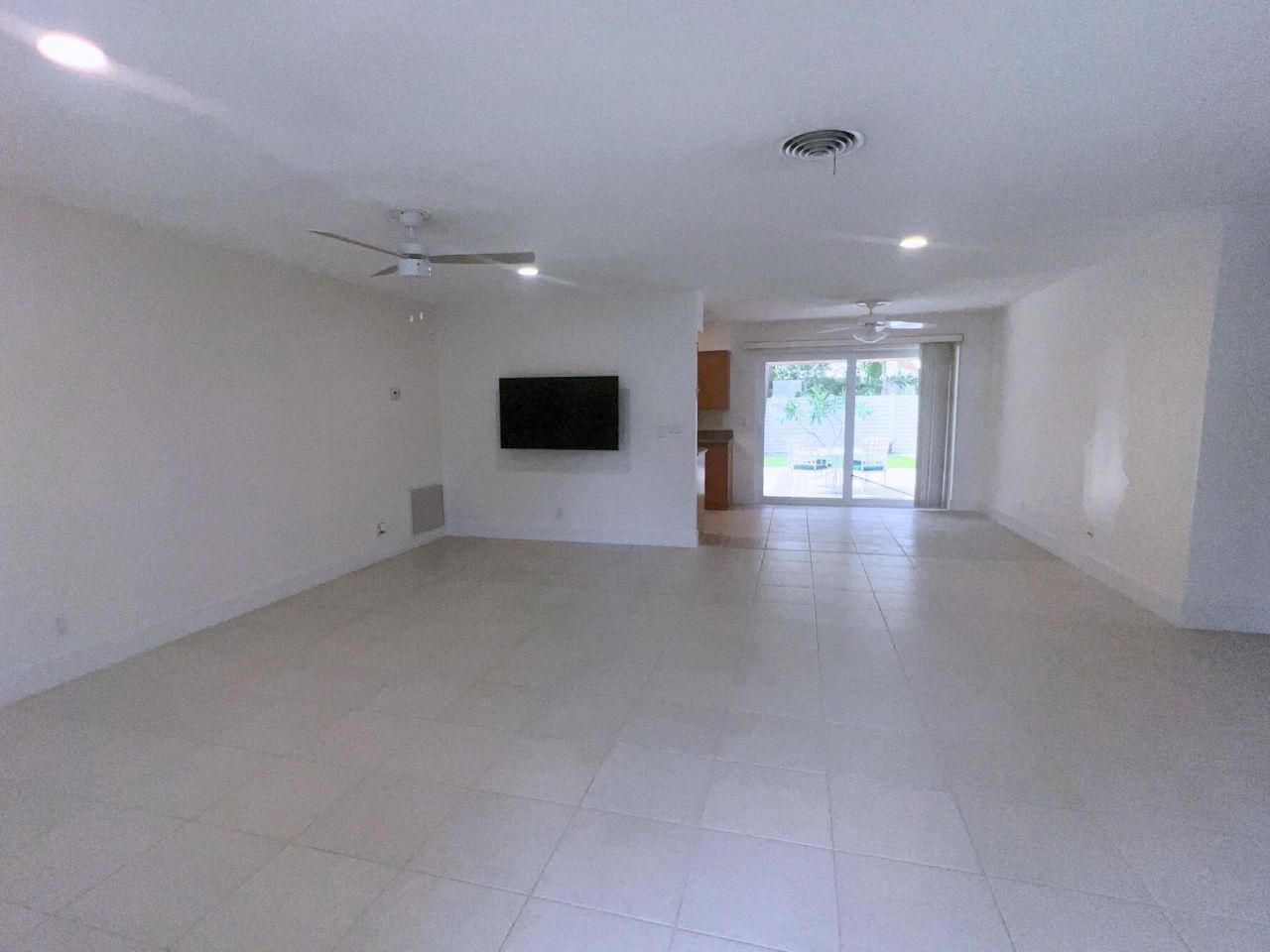 1260 Manor Drive, Riviera Beach, FL 33404 Photo
