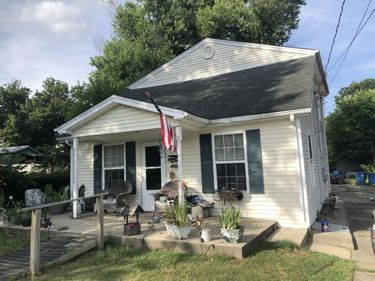 207 S Gatewood Street, Lawrenceburg, KY 40342
