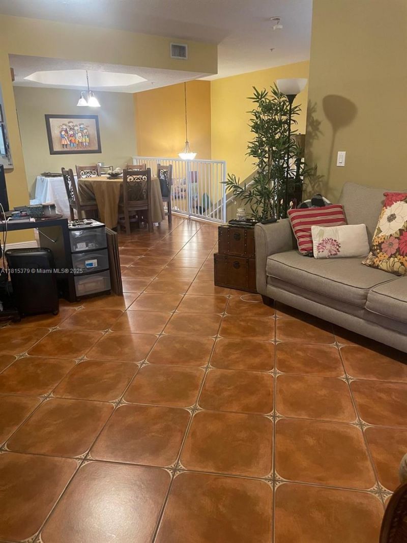 6560 NW 114th Ave, Unit 531, Doral, FL 33178 Photo