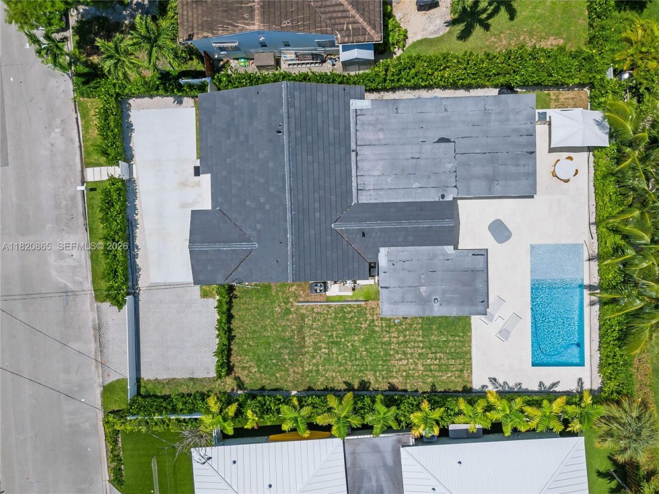 9033 Emerson Ave, Surfside, FL 33154 Photo