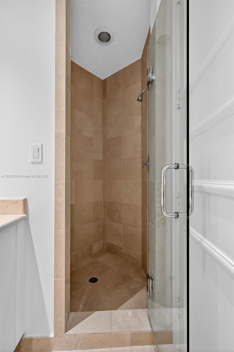 20155 NE 38th Ct, Unit 2201, Aventura, FL 33180 Photo