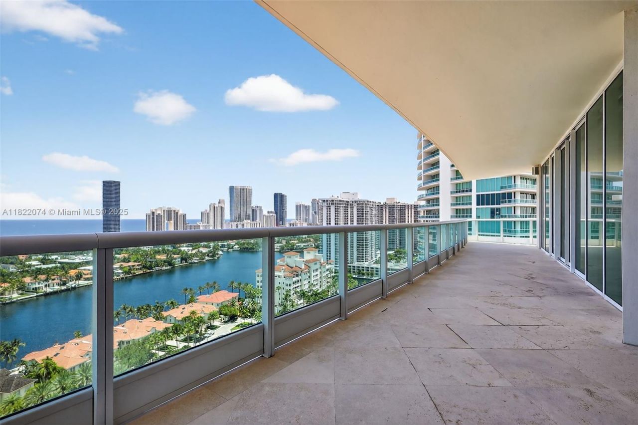 20155 NE 38th Ct, Unit 2201, Aventura, FL 33180 Photo