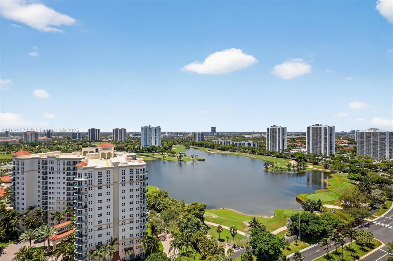 20155 NE 38th Ct, Unit 2201, Aventura, FL 33180 Photo