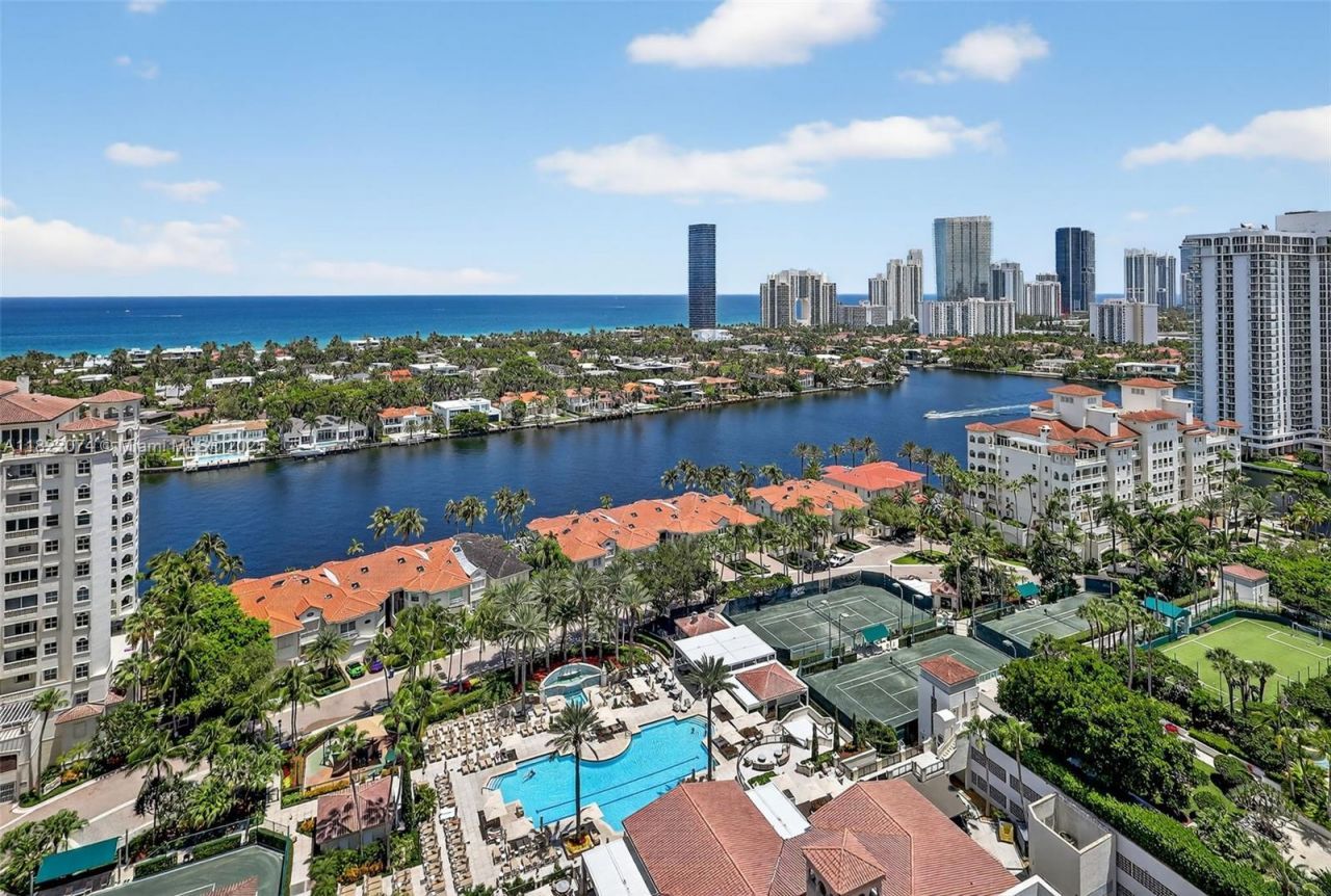 20155 NE 38th Ct, Unit 2201, Aventura, FL 33180 Photo