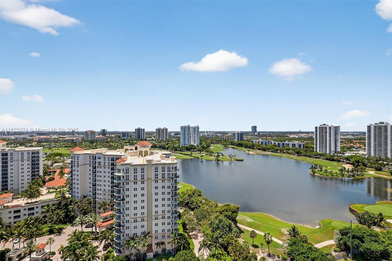 20155 NE 38th Ct, Unit 2201, Aventura, FL 33180 Photo
