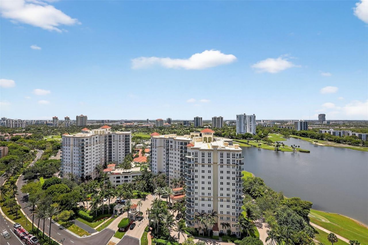 20155 NE 38th Ct, Unit 2201, Aventura, FL 33180 Photo