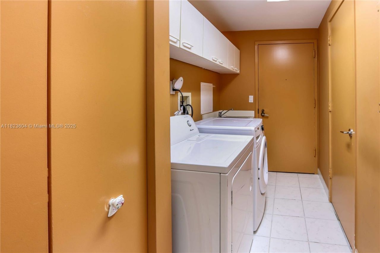 3802 NE 207th St, Unit 601, Aventura, FL 33180 Photo