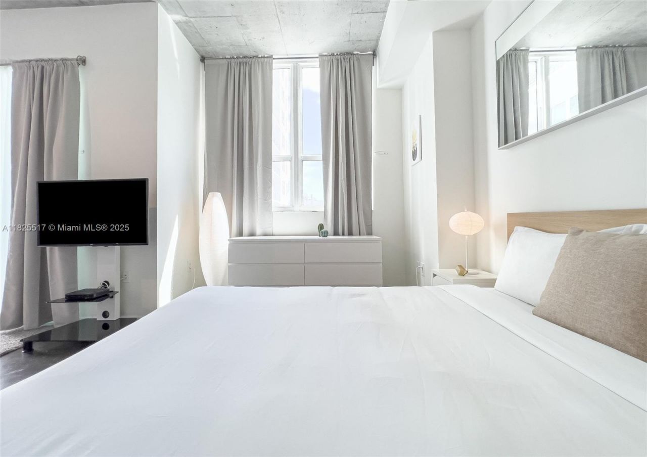 133 NE 2nd Ave, Unit 1410, Miami, FL 33132 Photo