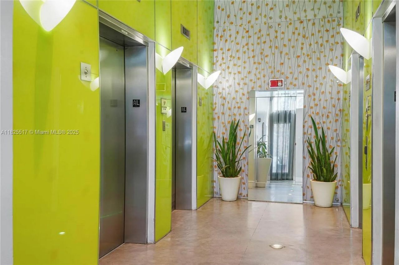 133 NE 2nd Ave, Unit 1410, Miami, FL 33132 Photo