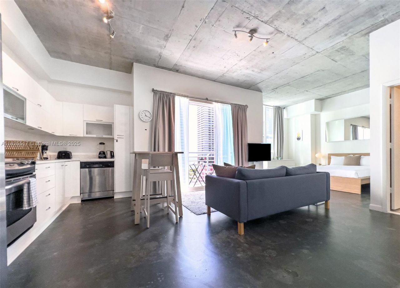 133 NE 2nd Ave, Unit 1410, Miami, FL 33132 Photo