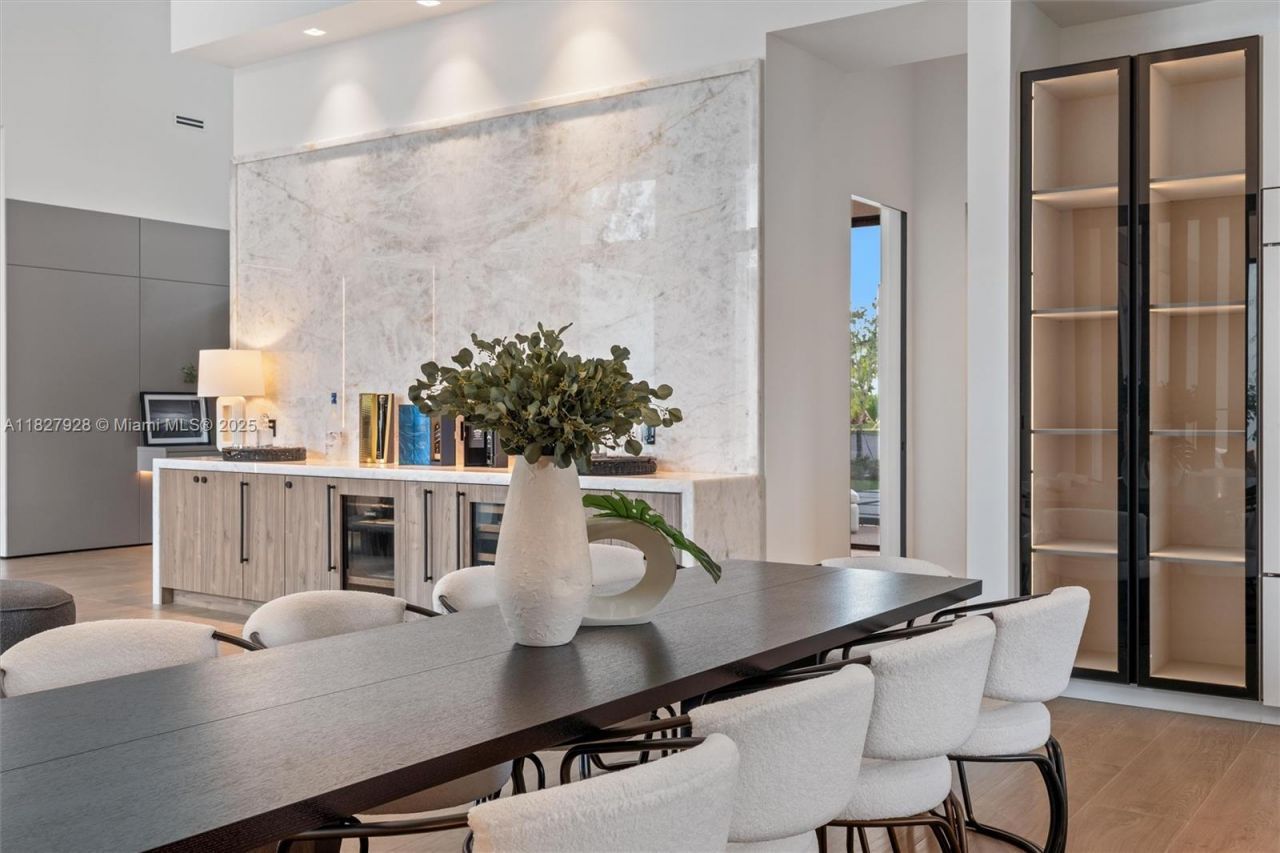 1520 SW 149th Ter, Davie, FL 33326 Photo