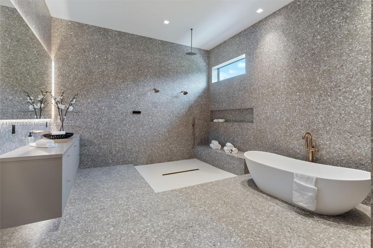 1520 SW 149th Ter, Davie, FL 33326 Photo