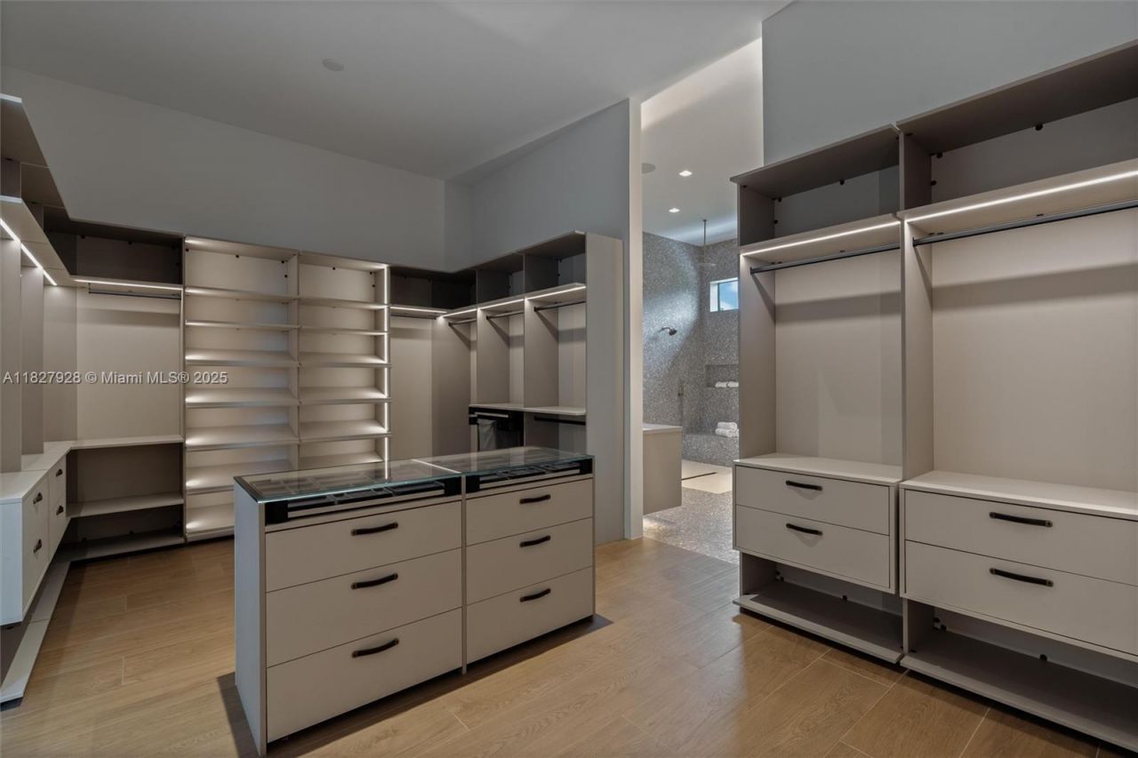 1520 SW 149th Ter, Davie, FL 33326 Photo